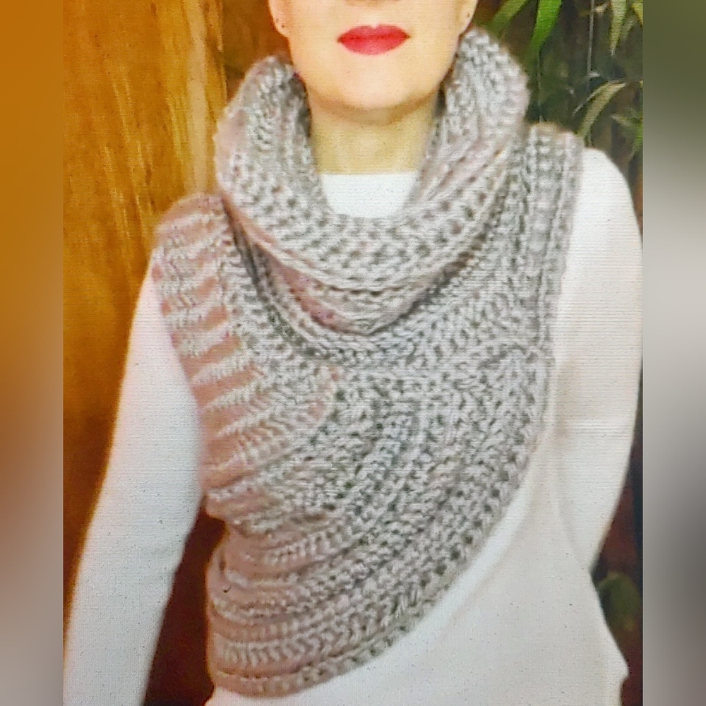 Wool Katness Archer Shrug